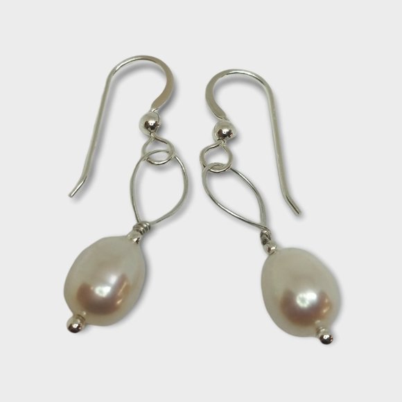 925 Sterling Silver Fresh Water Pearl Dangle Earrings - Picture 3 of 6